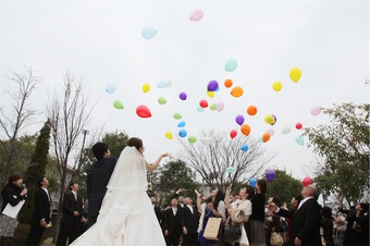 息子のお披露目も兼ねてアットホームでにぎやかな結婚式に♡